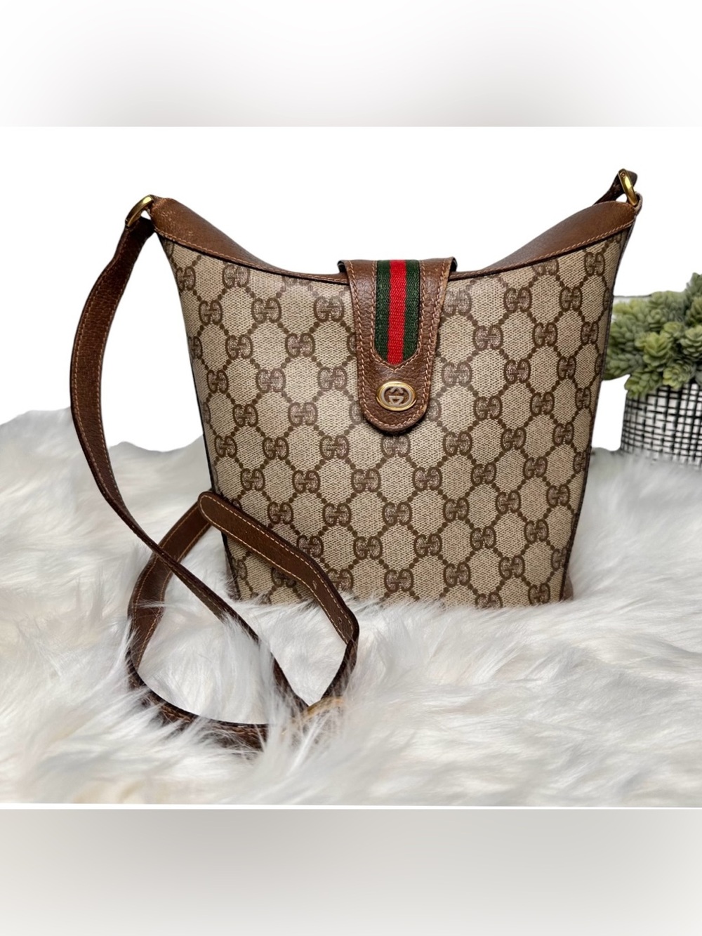 ❤️ Vintage Gucci Monogram Bucket Shoulder Bag-DUSTY INTERIOR